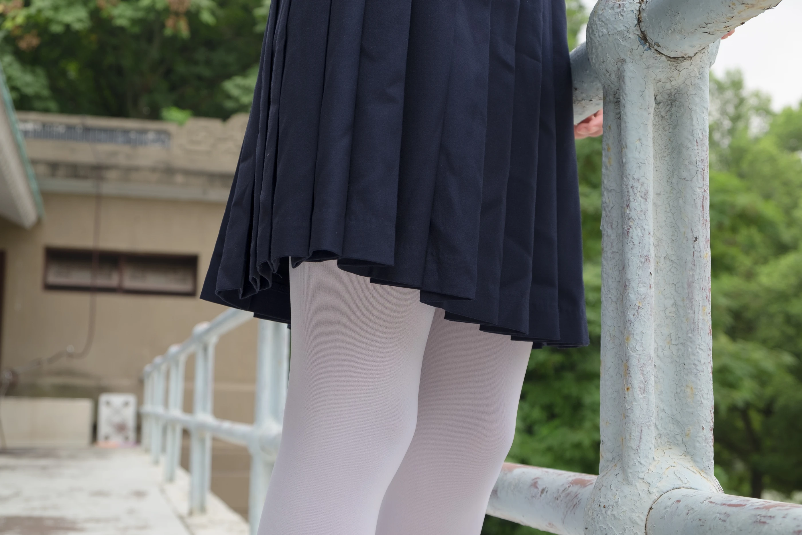 森萝财团 R15-034 [102P]插图1